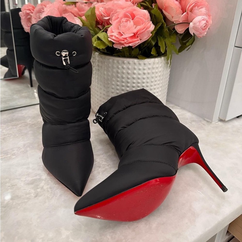 Christian Louboutin Astro Pointue boots